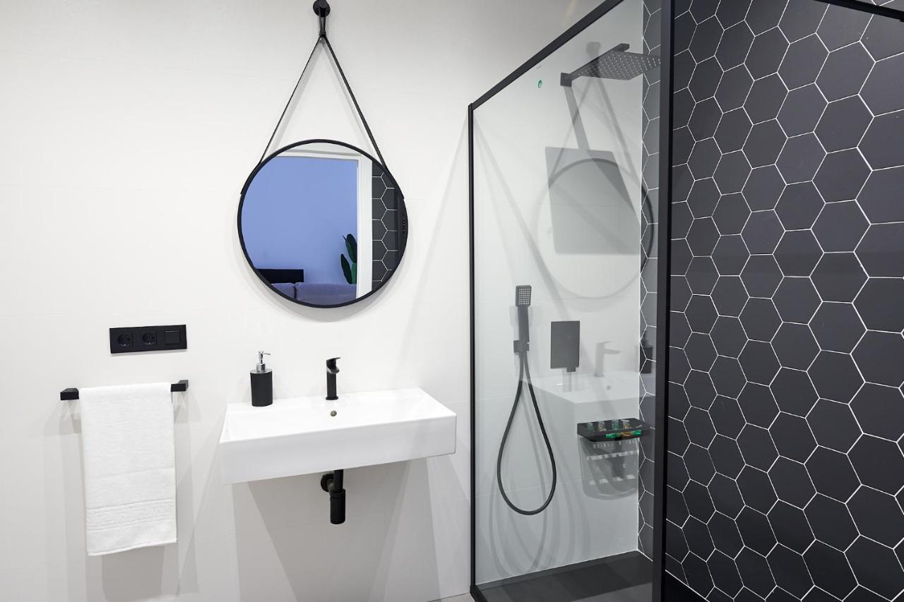 9 Nidos Centrica Suites - Nuevo Plasencia Luaran gambar